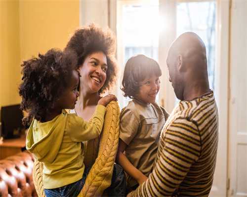 输卵管炎通过B超能查出吗，需要五万吗？